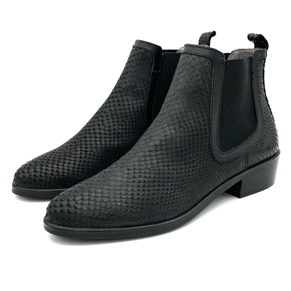 kanna Shoes - Kanna Snakeskin Leather Chelsea Boots Women’s Size 6.5 Pull On Almond Toe Black